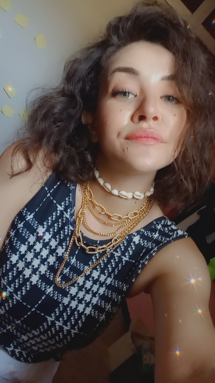 Snapchat-1085526560
