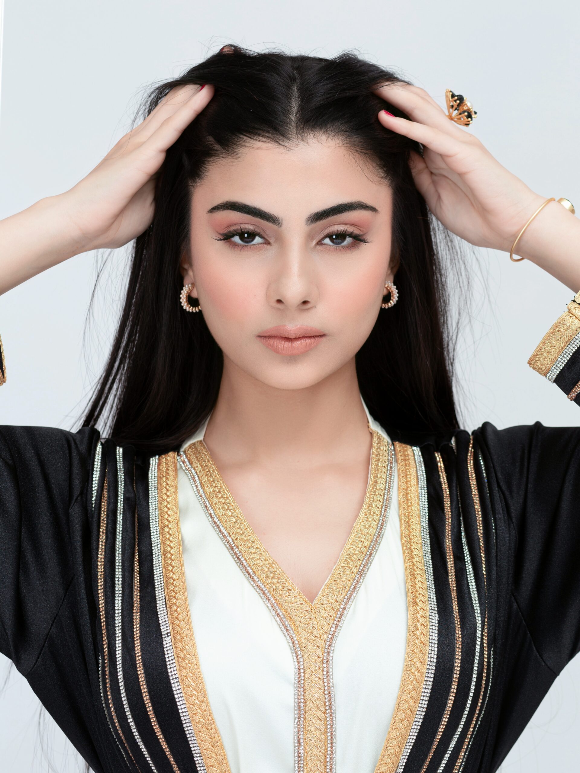retouch_2024072517384111 retouch_2024072517384111